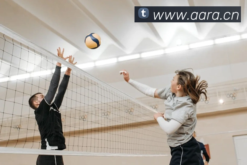 少女足球游戏下载解析 少年球员启蒙训练模式与校园联赛发展影响